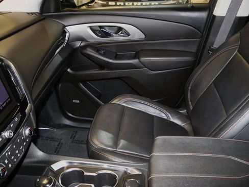 Used 2020 Chevrolet Traverse LT w/ LT Premium Package image 80