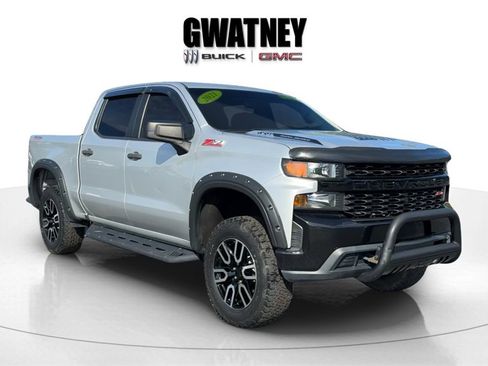 Used 2021 Chevrolet Silverado 1500 Custom Trail Boss w/ LPO, Dark Essentials Package image 8