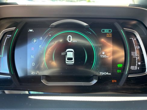 Used 2022 Hyundai Ioniq SE image 20