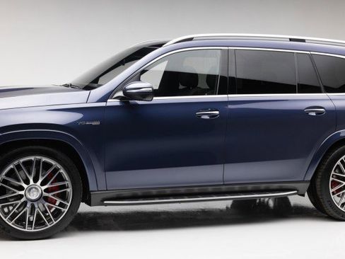 Used 2024 Mercedes-Benz GLS 63 AMG 4MATIC image 29