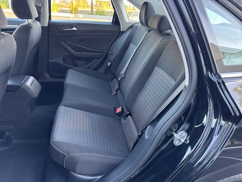 Used 2026 Volkswagen Jetta S FWD image 31