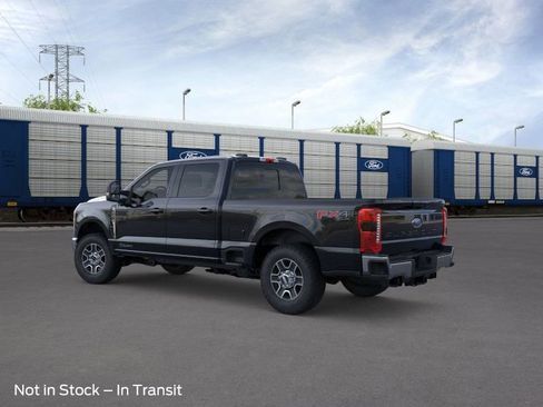 New 2026 Ford F250 Lariat w/ FX4 Off-Road Package image 4