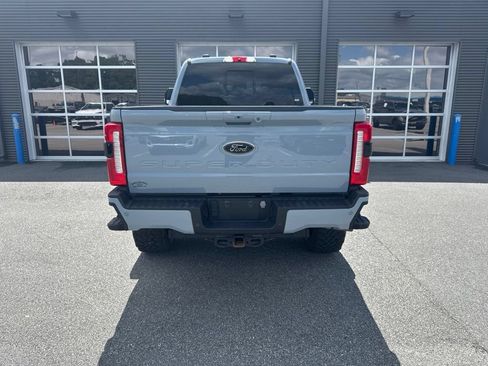 Used 2024 Ford F250 Lariat w/ Tremor Off-Road Package AWD/4WD image 3
