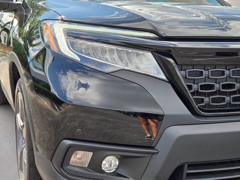 Used 2019 Honda Passport Touring image 2