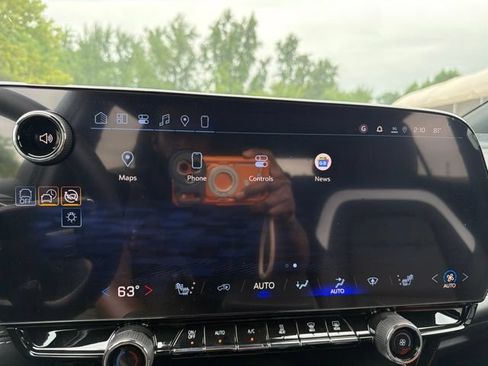 New 2026 Chevrolet Blazer EV LT FWD image 21