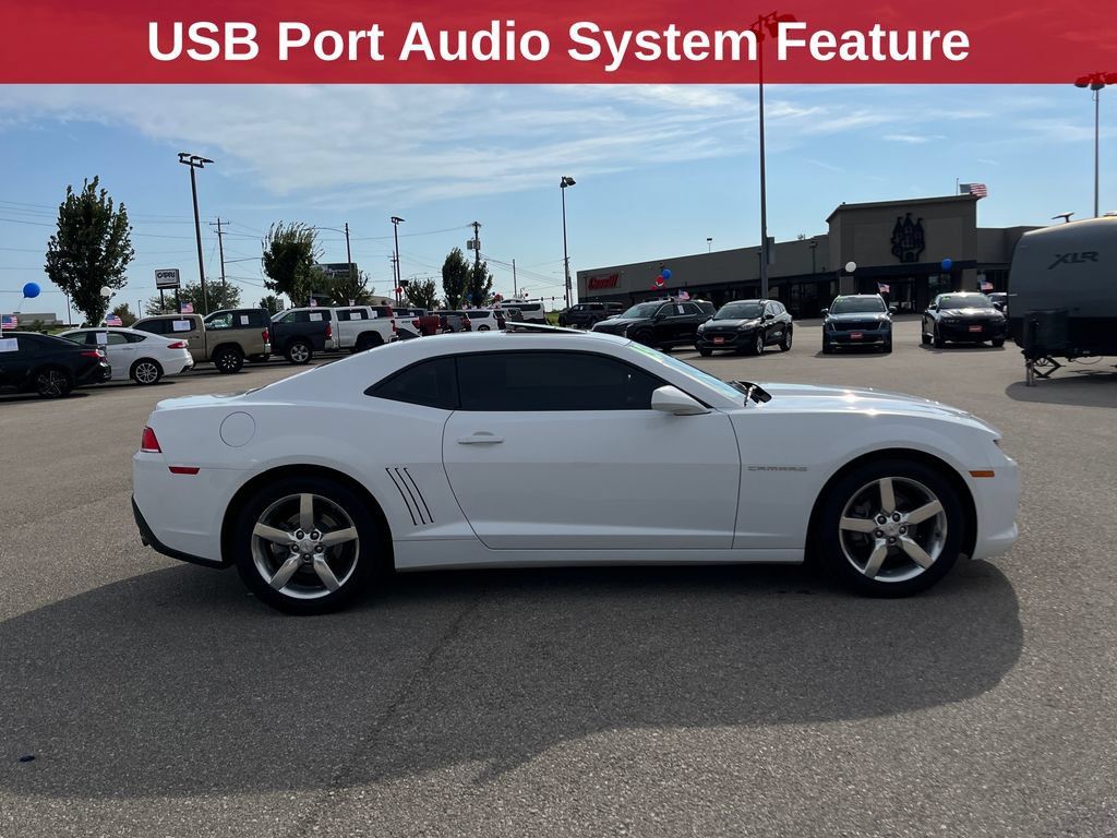 Used 2015 Chevrolet Camaro LT RWD image 7