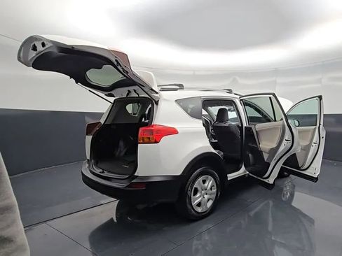 Used 2013 Toyota RAV4 LE AWD/4WD image 13