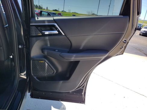 New 2026 Mitsubishi Outlander SE AWD/4WD image 32