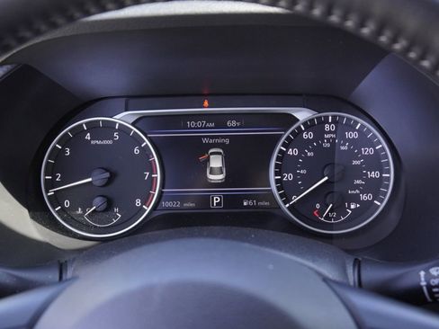 Used 2025 Nissan Sentra SV w/ All-Weather Package FWD image 11