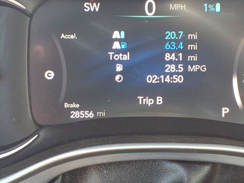 Used 2018 Chrysler Pacifica Touring Plus FWD image 15