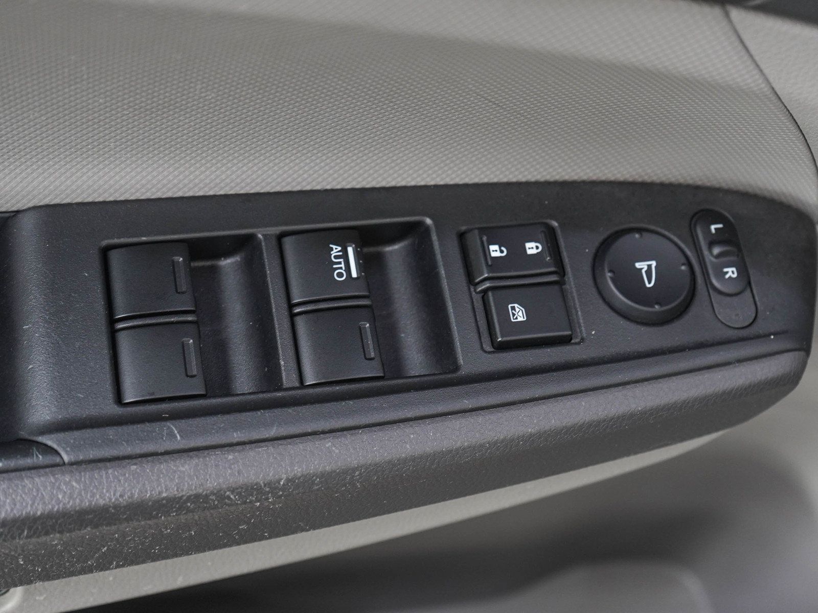 Used 2010 Honda Accord LX image 19