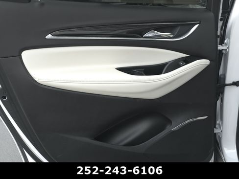 Used 2023 Buick Enclave Essence w/ Experience Buick Package FWD image 32