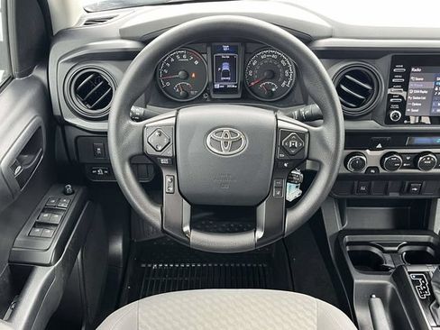 Used 2023 Toyota Tacoma SR AWD/4WD image 17