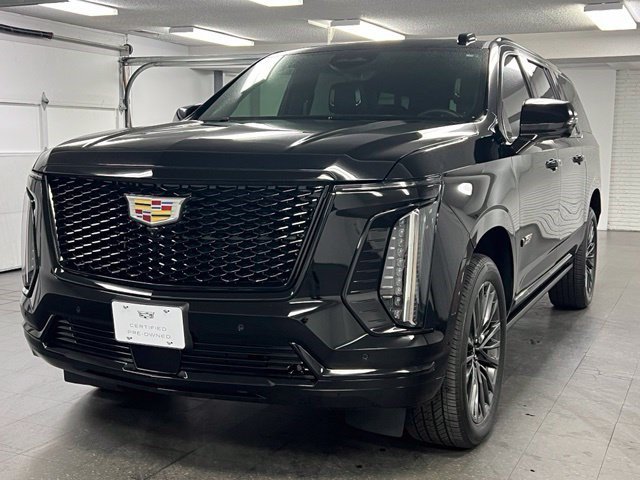 Certified 2025 Cadillac Escalade ESV Sport Platinum AWD/4WD image 1