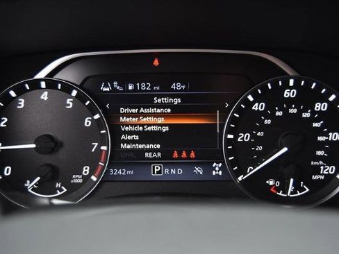 Certified 2024 Nissan Frontier SV w/ SV Convenience Package image 16