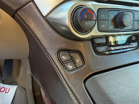 Used 2016 Chevrolet Tahoe LTZ image 19