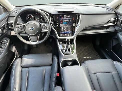 Used 2024 Subaru Outback Limited AWD/4WD image 11
