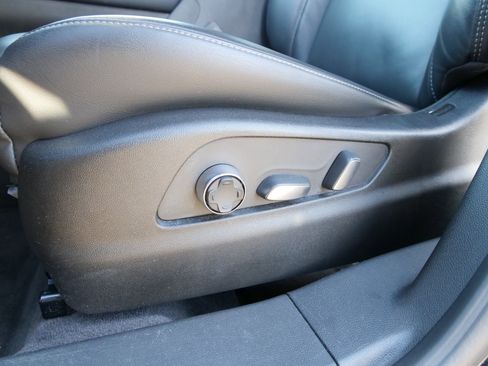 Certified 2024 Cadillac XT4 Premium Luxury image 14