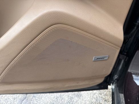 Used 2019 Porsche Cayenne AWD/4WD image 9