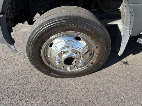Used 2019 Ford F550 4x4 Regular Cab Super Duty image 9
