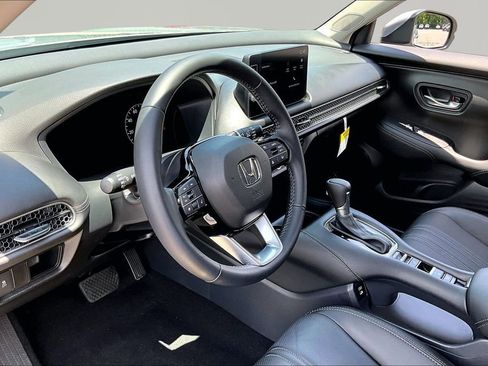 Used 2026 Honda HR-V EX-L image 14