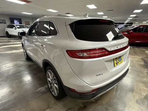 Used 2018 Lincoln MKC Reserve FWD image 5