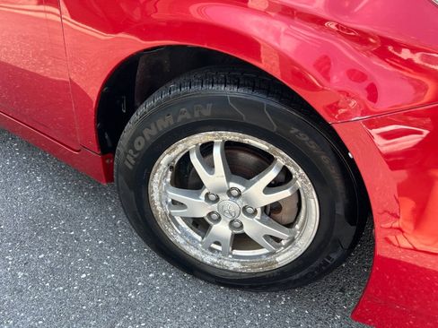 Used 2010 Toyota Prius Two FWD image 32
