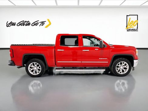 Used 2015 GMC Sierra 1500 SLT w/ SLT Crew Cab Value Package AWD/4WD image 5