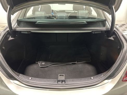 Used 2019 Mercedes-Benz C 300 4MATIC Sedan image 11