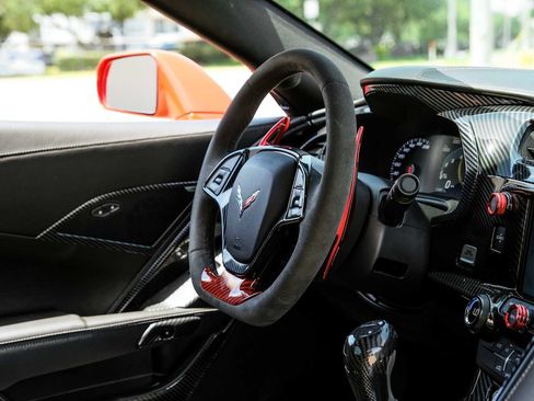 Used 2019 Chevrolet Corvette Grand Sport w/ Grand Sport Heritage Package RWD image 16