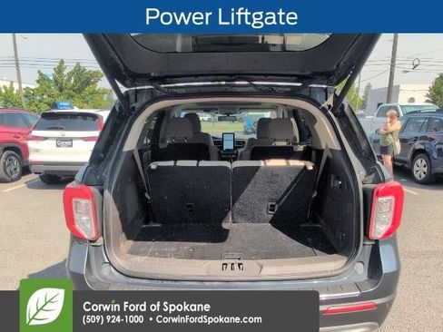 Used 2022 Ford Explorer Platinum w/ Equipment Group 601A AWD/4WD image 11