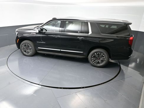 New 2026 GMC Yukon XL Elevation image 44