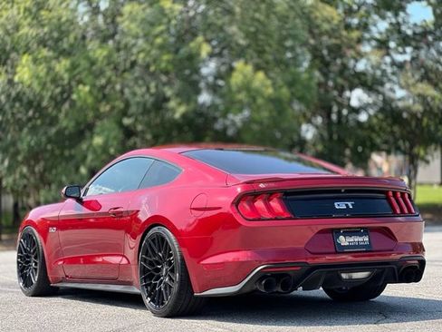 Used 2018 Ford Mustang GT RWD image 7