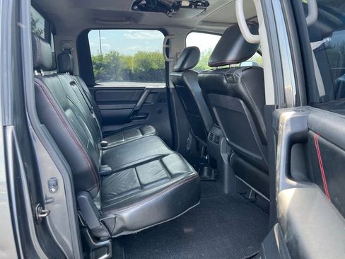 Used 2010 Nissan Titan PRO-4X w/ Pro-4x Leather Pkg image 10