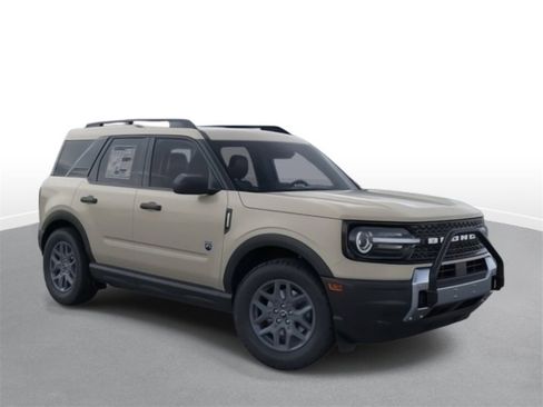 Used 2025 Ford Bronco Sport Big Bend image 8