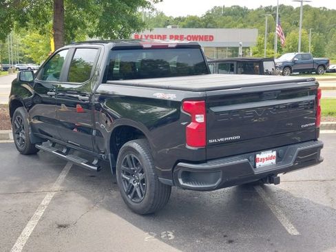 Used 2023 Chevrolet Silverado 1500 Custom AWD/4WD image 7