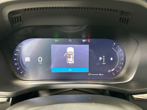 New 2026 Volvo XC60 B5 Ultra w/ Protection Package Premier AWD/4WD image 11