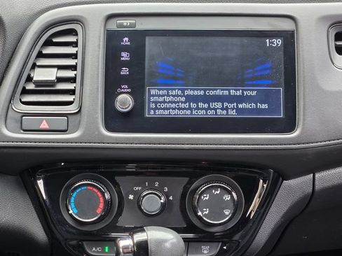 Used 2019 Honda HR-V Sport image 18