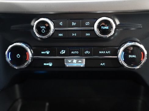 Used 2024 Ford F150 XLT w/ Mobile Office Package image 30