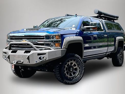 Used 2019 Chevrolet Silverado 3500 High Country w/ Duramax Plus Package AWD/4WD image 1