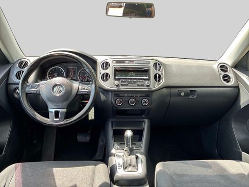 Used 2013 Volkswagen Tiguan S AWD/4WD image 17