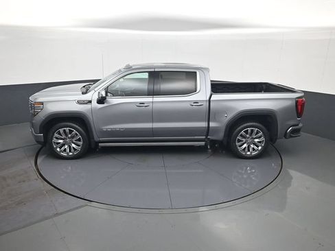 Used 2023 GMC Sierra 1500 Denali w/ Denali Reserve Package AWD/4WD image 20