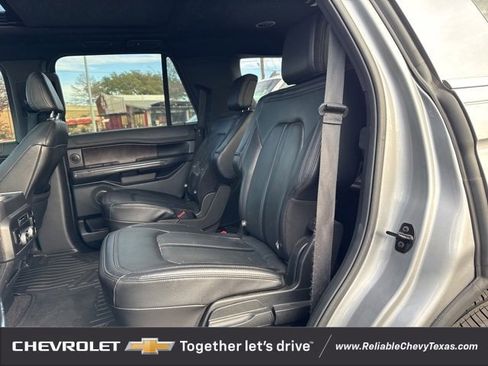 Used 2021 Ford Expedition Limited image 14
