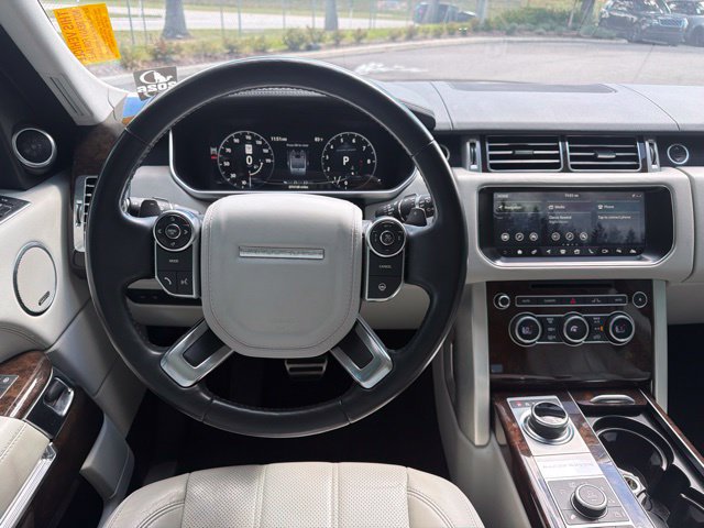 Used 2017 Land Rover Range Rover Supercharged AWD/4WD image 7