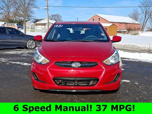 Used 2017 Hyundai Accent SE image 2