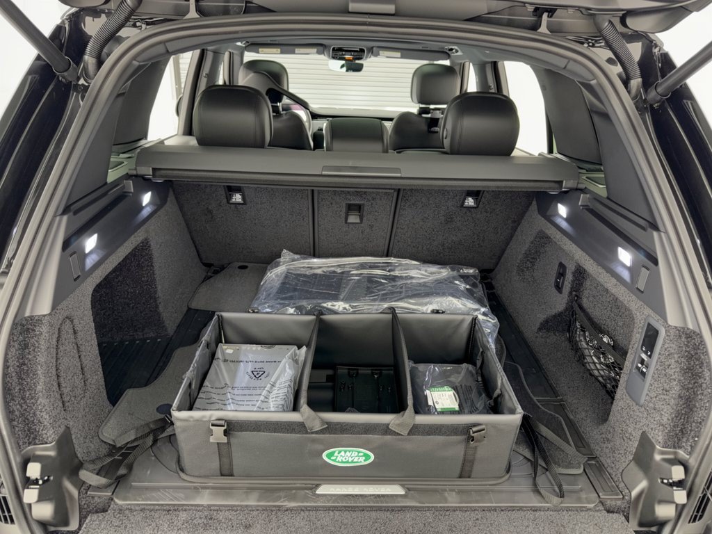 New 2026 Land Rover Range Rover SE AWD/4WD image 28