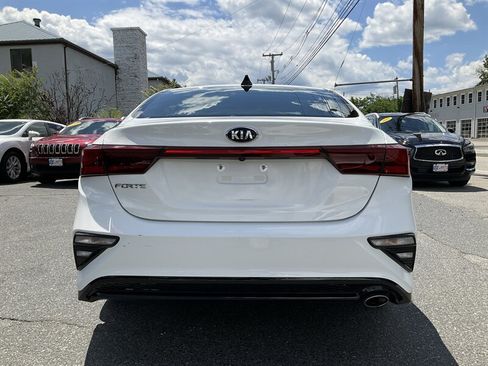 Used 2020 Kia Forte LXS FWD image 6
