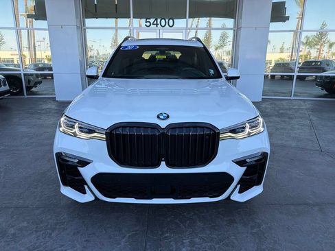 Used 2020 BMW X7 M50i w/ Dynamic Handling Package AWD/4WD image 2