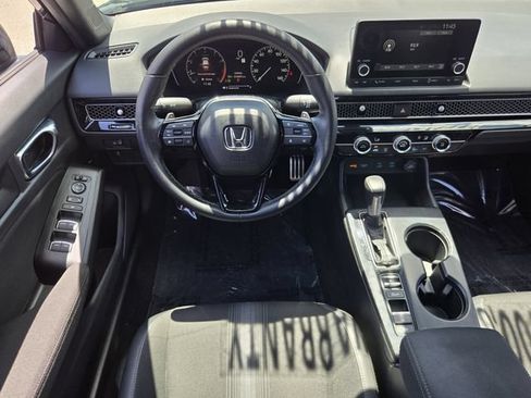 Used 2025 Honda Civic Sport image 12