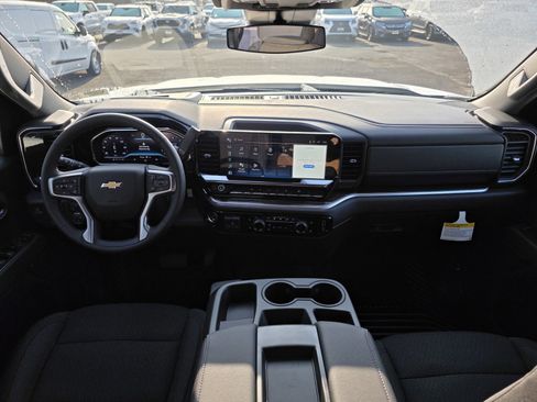 New 2025 Chevrolet Silverado 1500 LT image 16
